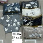 Swetry DZIECIĘCA SIZE 80-104_ paczka 4szt _1 kolor 6455165