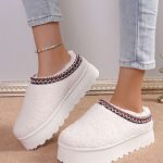 Buty Kapcie DAMSKIE(36-41_12par) 2500110