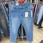 Jeansy DAMSKA _ Size 48-60_ paczka 10szt _ 7146625