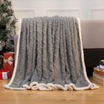 Koc dwustronny Rozmiar : 200/220cm 9737901