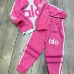 Komplety DZIECIĘCA size 3-10 lat_ paczka 5szt _1 kolor 8876602