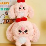 MASKOTKI BABY THREE 45CM