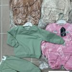 Komplety DZIECIĘCA size 6-24 m_ paczka 4szt _1 kolor 1555564