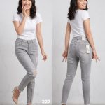 Jeansy DAMSKA _size 38-48 _paczka 10szt_ 7425861