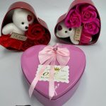 PREZENT 200 PUDEŁKO MIS ROZE LOVE YOUPOMINKOWE WALENTYNKI MYDLO 3 SZT