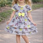 Sukienki DZIECIĘCA size 4-8 lat_ paczka 4szt _1 kolor 3095710