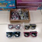 Zabawki Okulary led_10szt. /paczka 2855410