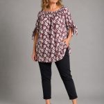 Tuniki Damskie Polskie_ size standard_ paczka 4szt 1 kolor 3811100