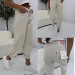 Jeansy DAMSKA _size 44-54 _paczka 10 szt_ 1851952