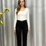 Jeansy jeansowe Damskie _ Size 26-31_ paczka 12szt_ 1229311