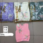 Swetry DZIECIĘCA size 1-4 lat_ paczka 4szt _1 kolor