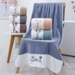 Komplet Ręcznik z mikrofibra Rozmiar : 70/140cm_Paczka : 12szt / mix kolor 1391012