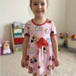 Sukienki DZIECIĘCA size 4-8 lat_ paczka 4szt _1 kolor 6403533