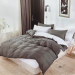 Komplet pościeli 100% bawełna Ma prześcieradło z gumką _ 4 Częściowy Rozmiar : 200/220cm 9173901
