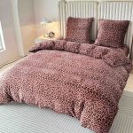 Komplet pościeli z „”” MIŚ „” Ma prześcieradło z gumką _4 Częściowy Rozmiar : 160/200cm 8842539