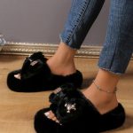 Buty Klapki DAMSKIE 36-41 12par) 5366700