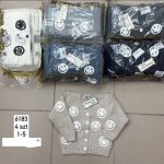 Swetry DZIECIĘCA rozm 1-5 lat_ paczka 4szt _1 kolor 1465187