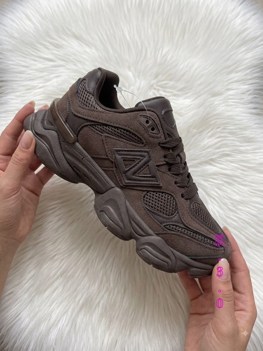 Buty Sportowe DAMSKIE (36-41_12 par) 1449356
