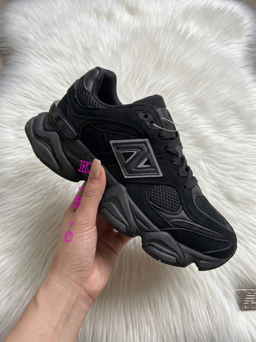 Buty Sportowe DAMSKIE (36-41_12 par) 1449357