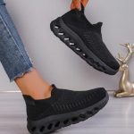 Buty  Sportowe  DAMSKIE 36-41 12par) 8276702