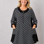 Tuniki Damskie Polskie_ size standard_ paczka 4szt 1 kolor 2215767