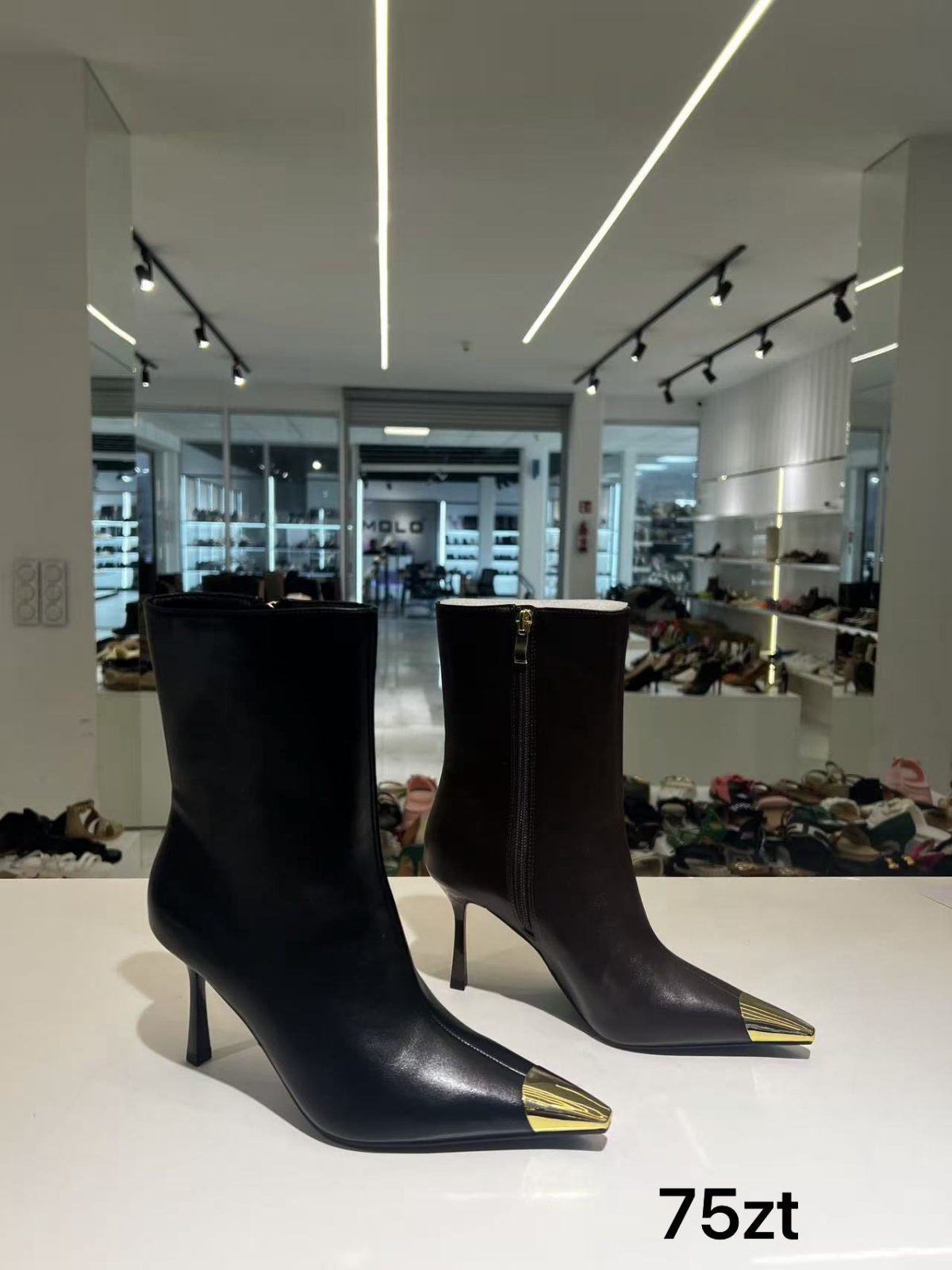 Buty Botki DAMSKIE (36-41_12par) 3061185