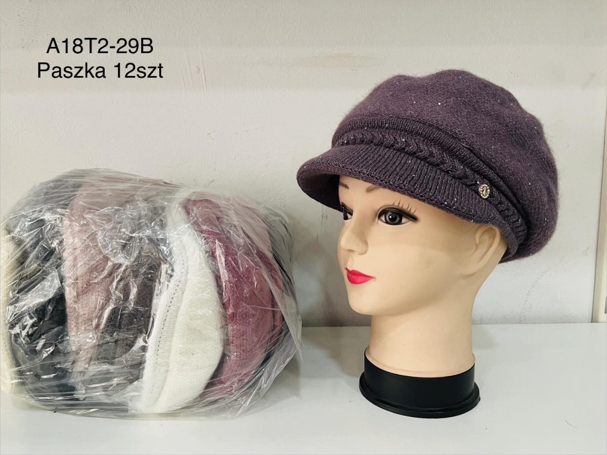 Czapki Damskie_ paczka 12szt _mix kolor 9553161