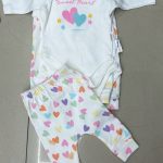 Komplety DZIECIĘCA size 3-9 m_ paczka 6szt _1 kolor 8889737