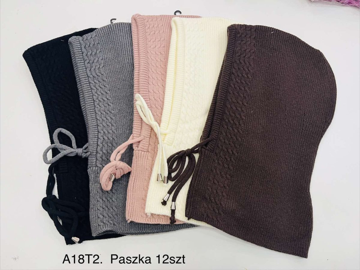 Czapki Damskie_ paczka 12szt _mix kolor 7825140