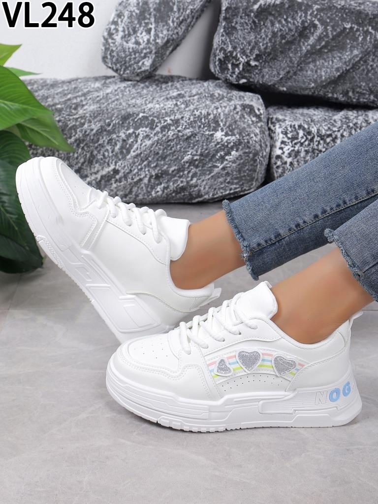Buty Sportowe DAMSKIE 36-41 12par) 2649062