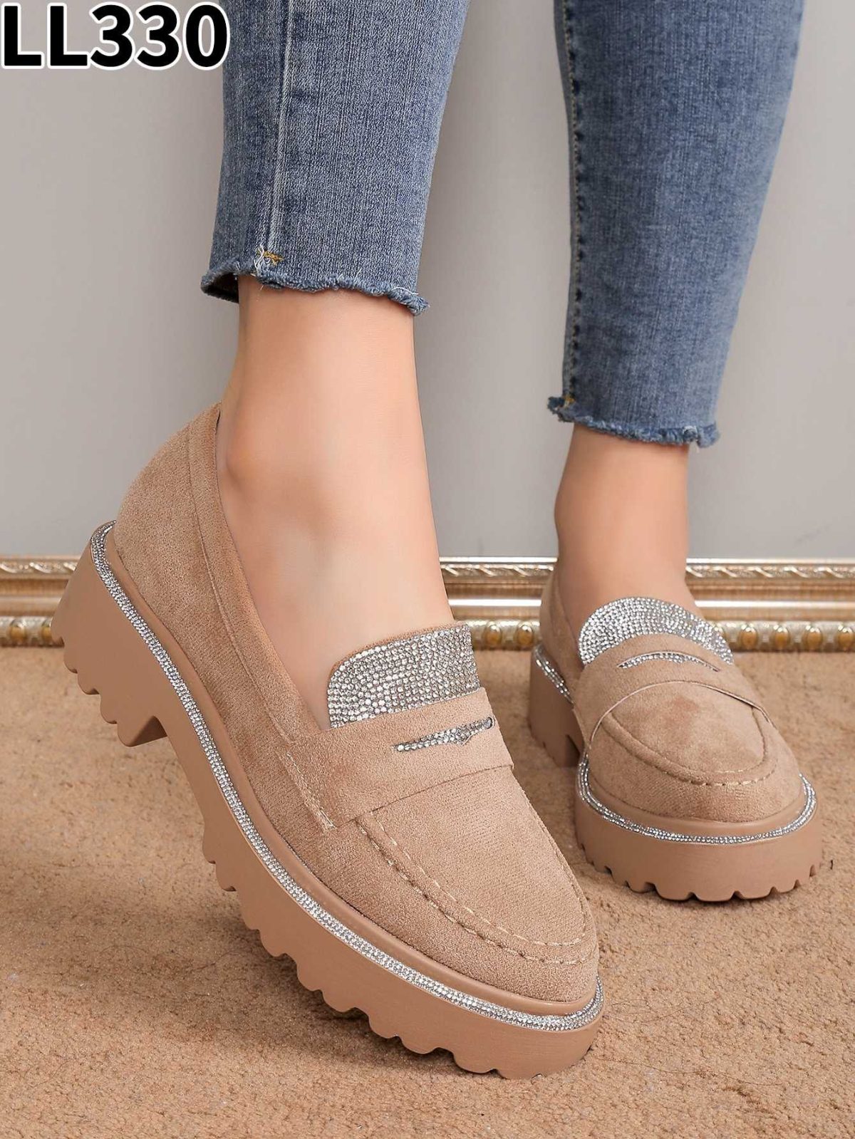 Buty Półbuty DAMSKIE 36-41 12par) 2649123