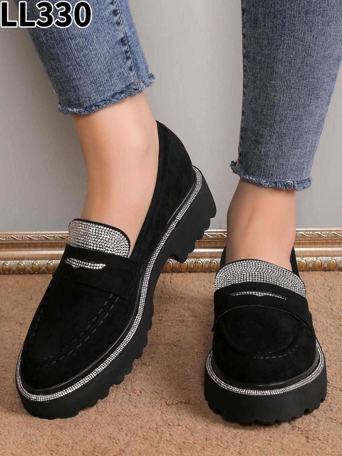 Buty Półbuty DAMSKIE 36-41 12par) 2649124