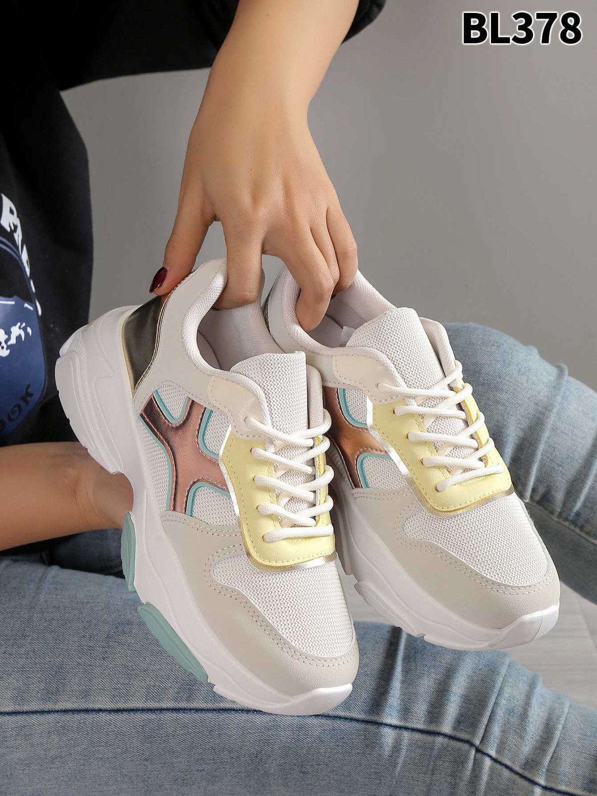 Buty Sportowe DAMSKIE 36-41 12par) 2649143