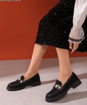 Buty Półbuty DAMSKIE 36-41 12par) 6623950