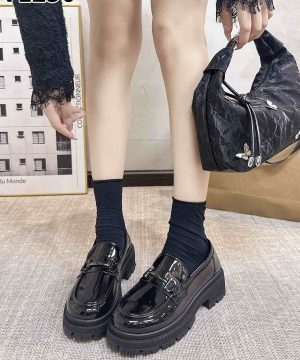 Buty Półbuty DAMSKIE 36-41 12par) 6623958