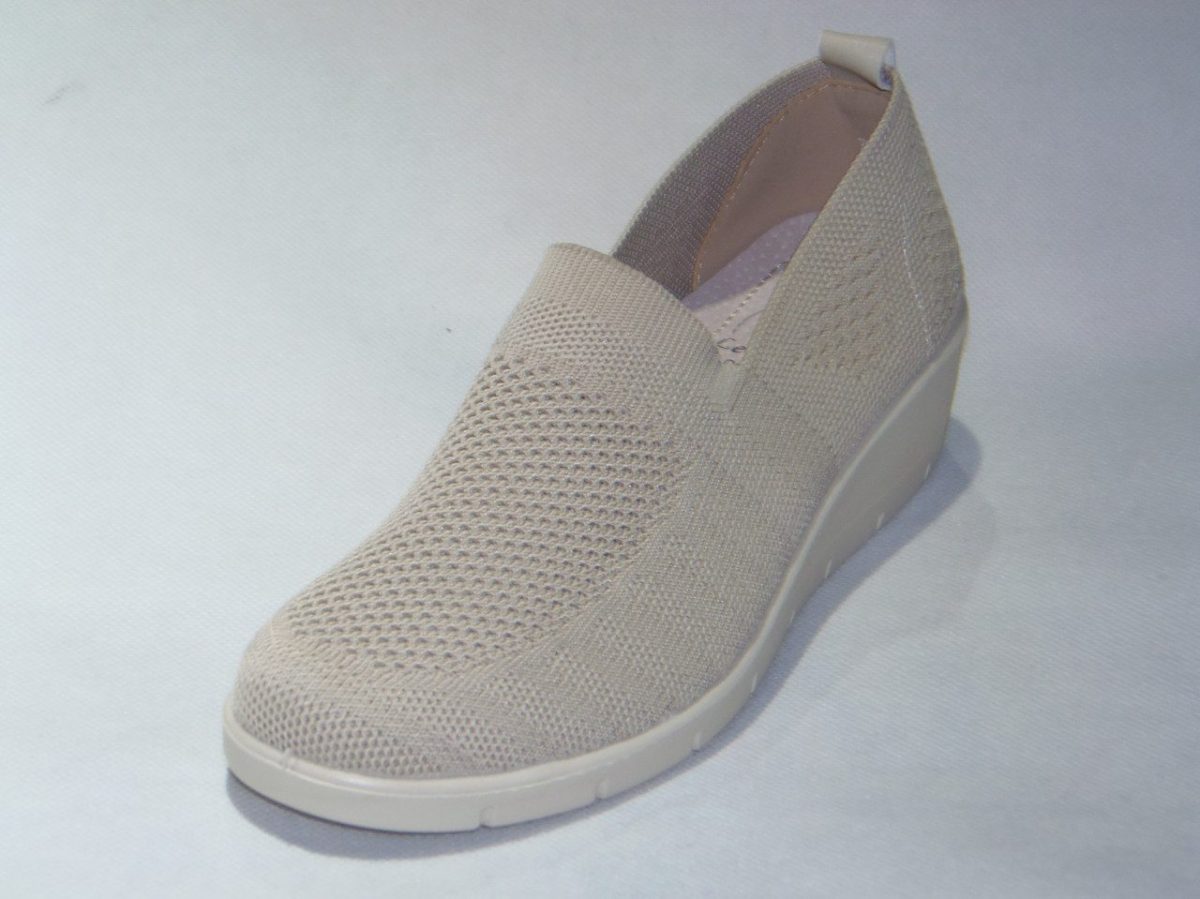 Buty Półbuty DAMSKIE 36-41 12par) 2440954