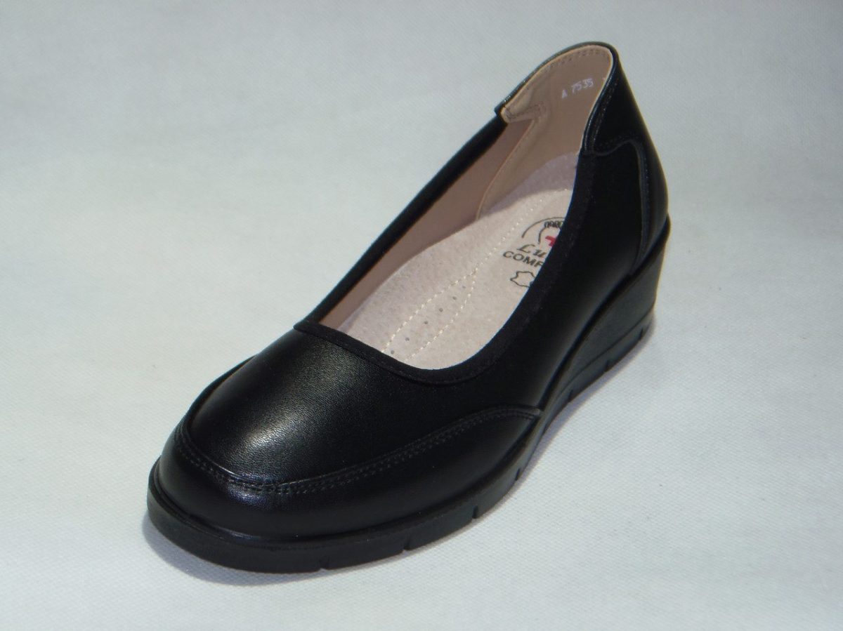 Buty Półbuty DAMSKIE 36-41 12par) 2440967