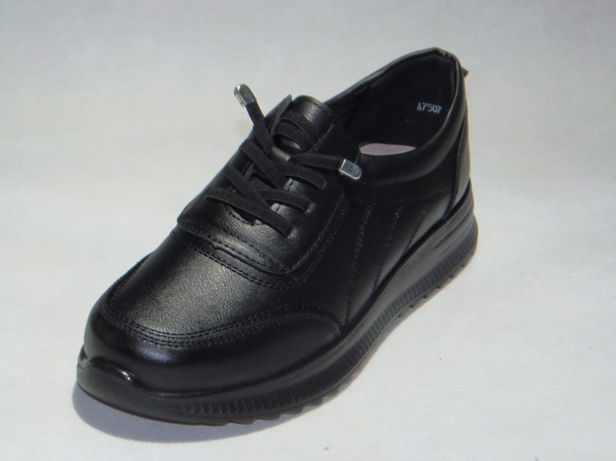 Buty Półbuty DAMSKIE 36-41 12par) 2440982