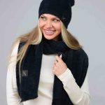 Komplety Czapki Damskie_ paczka 12 szt _1 kolor 5538889