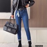 Jeansy DAMSKA _ size 27-32_paczka 10szt_ 9413257