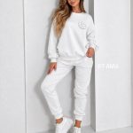 Komplety Damskie Polskie_ size uni_ paczka 4szt 1 kolor 9415513