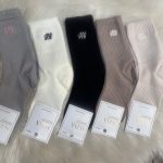 SKARPETY DAMSKIE .SIZE: 35-42_ (40PAR/PACZKA) KOLOR JAK NA ZDZIĘCIU 9016667