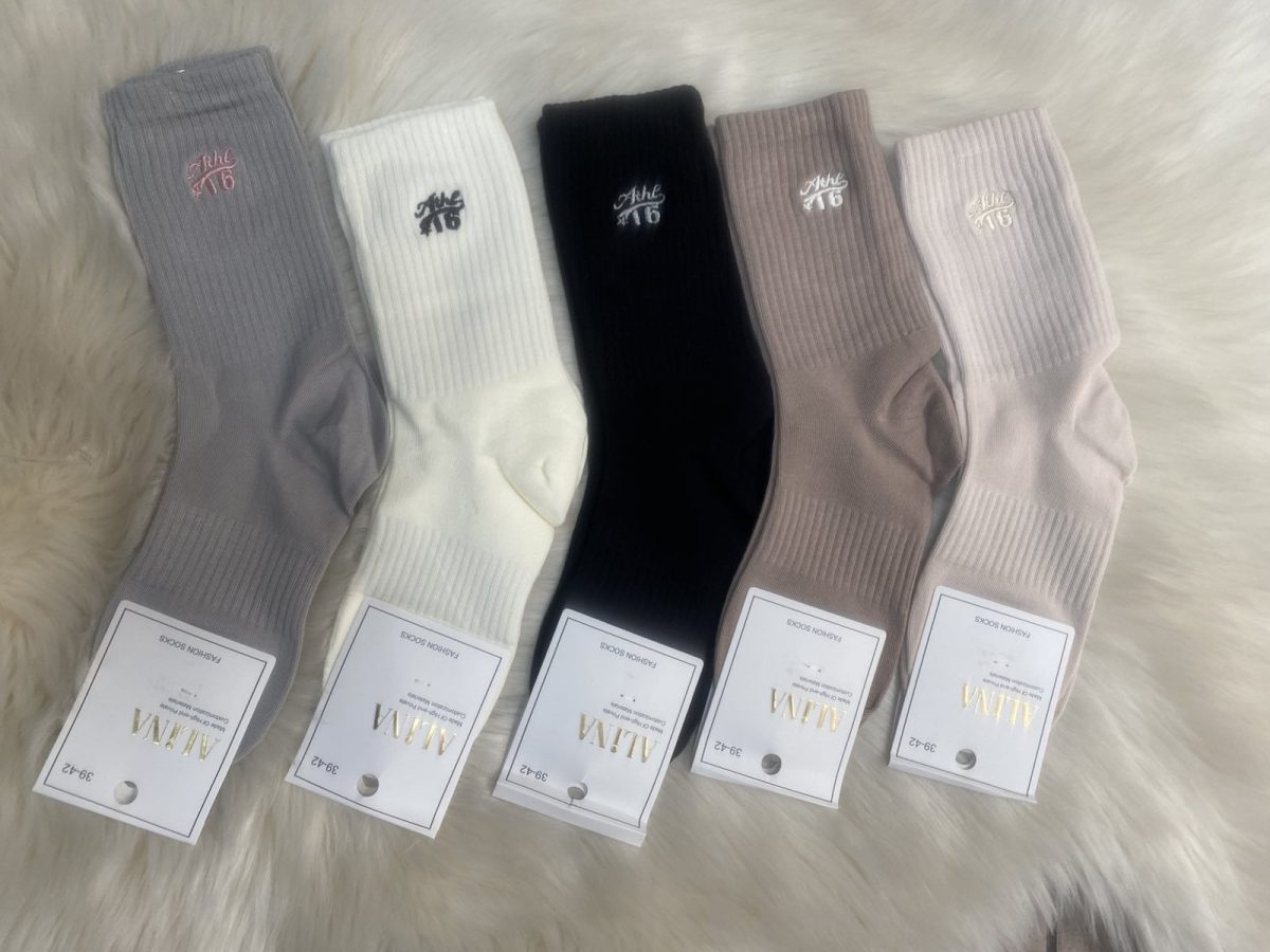 SKARPETY DAMSKIE .SIZE: 35-42_ (40PAR/PACZKA) KOLOR JAK NA ZDZIĘCIU 9016667