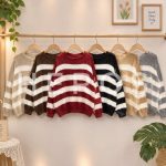Swetry Damskie wloskie _size uni_ paczka 6szt_ mix kolor 9016887