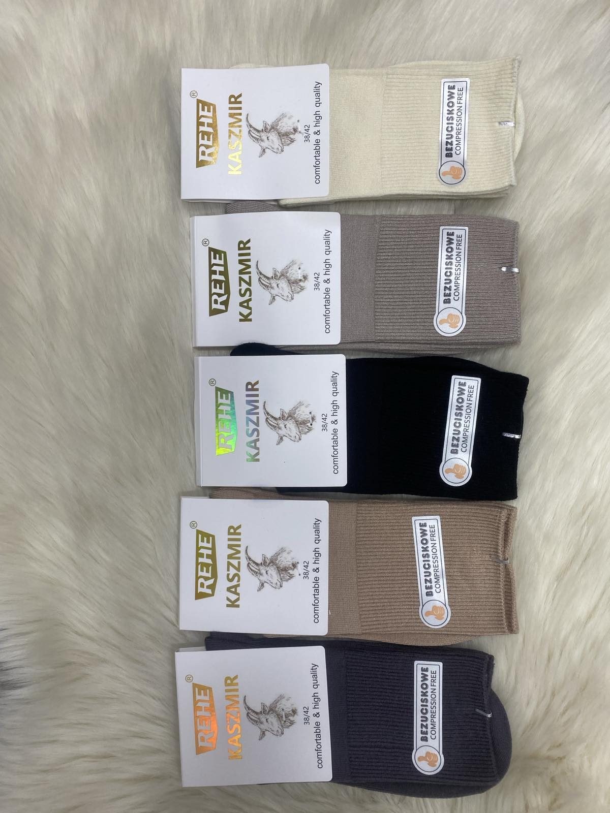 SKARPETY DAMSKIE .SIZE: 35-42_ (30PAR/PACZKA) KOLOR JAK NA ZDZIĘCIU 9016392