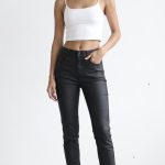 Spodnie skórzane Damskie _size XS-XL_ paczka 10szt_ 8314211