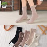 SKARPETY DAMSKIE .SIZE: 35-42_( 40PAR/PACZKA) KOLOR JAK NA ZDZIĘCIU 2898418