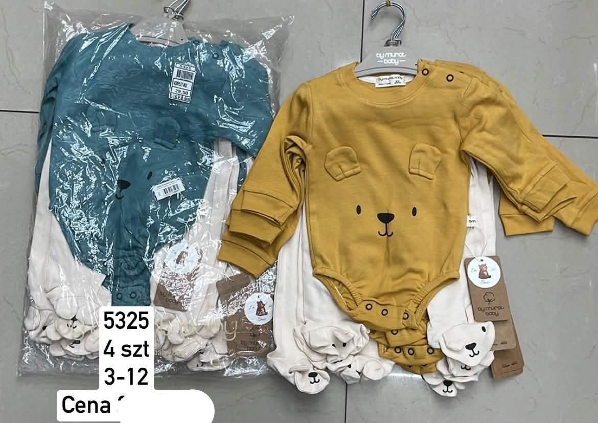 Komplety DZIECIĘCA size 3-12 m_ paczka 4szt _1 kolor 1760917