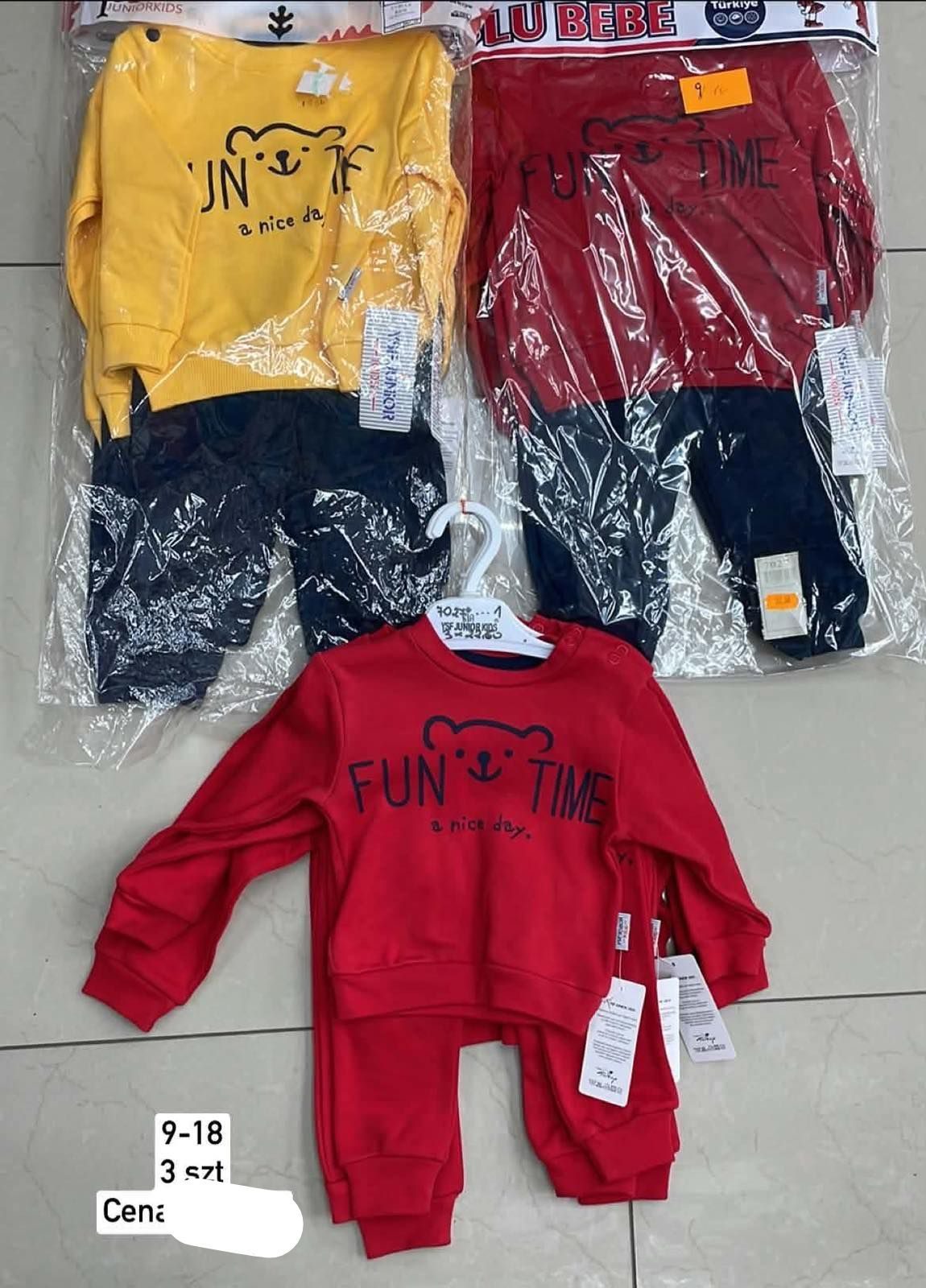 Komplety DZIECIĘCA size 9-18 m_ paczka 6szt _1 kolor 1760953