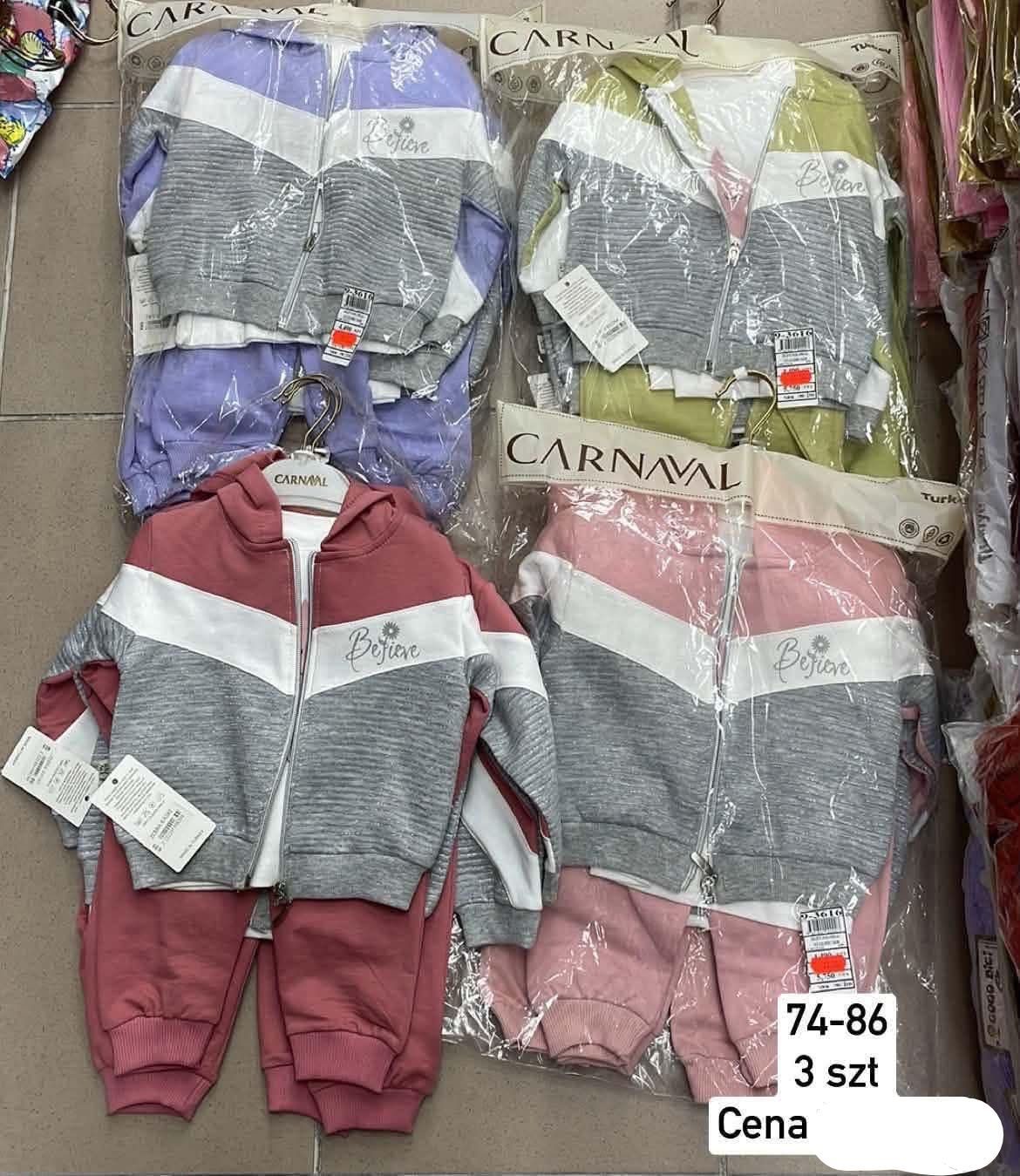 Komplety DZIECIĘCA size 74-86_ paczka 6szt _1 kolor 1751723